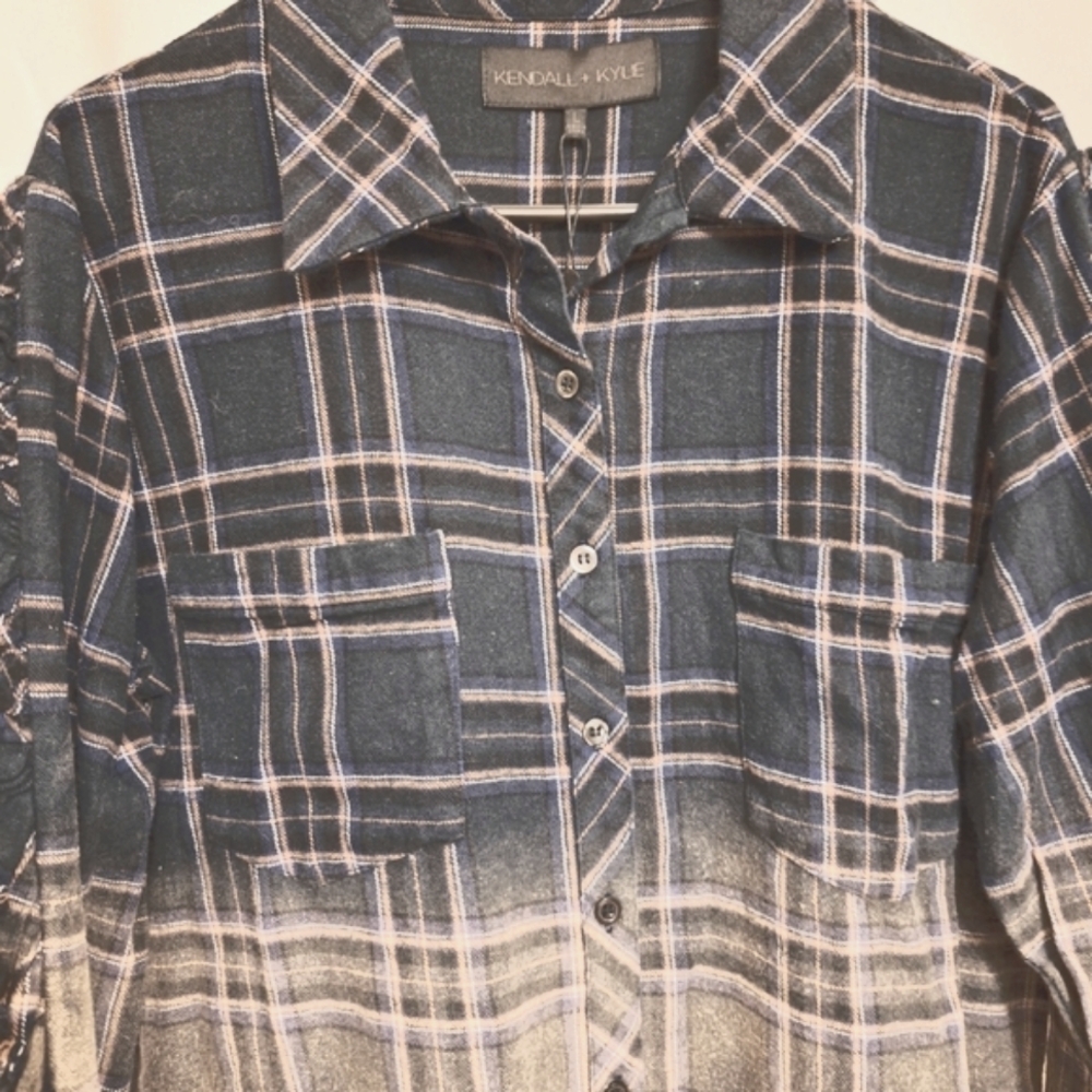 ❤️Kendall + Kylie NEW Women's SZ Large Flannel Top Shacket Ombre Fringe NWT - Picture 10 of 10
